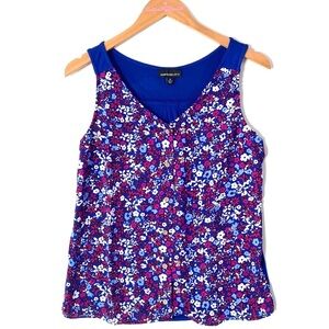 (A4c) NEW Fortune + Ivy Sleeveless Floral button down front V-neck blouse, Sz M